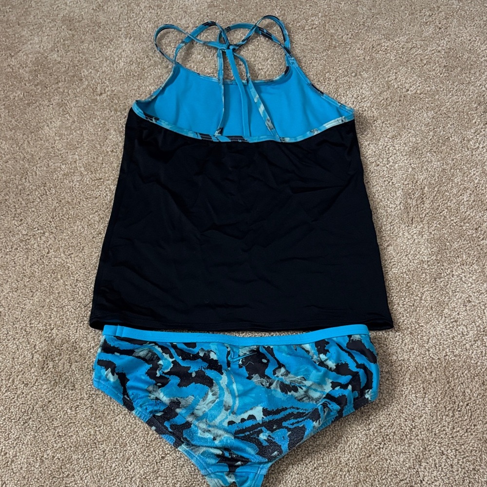 Nike Black & Teal Two-Piece Athletic Swim Set - Picture 3 of 3